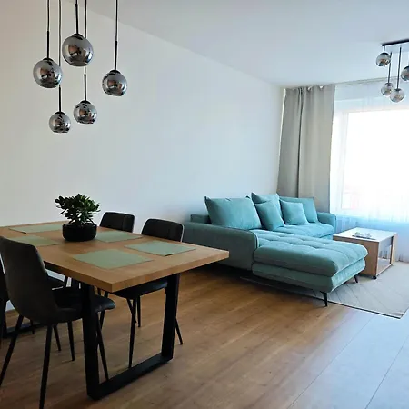 דירה Kolbenova Comfort *